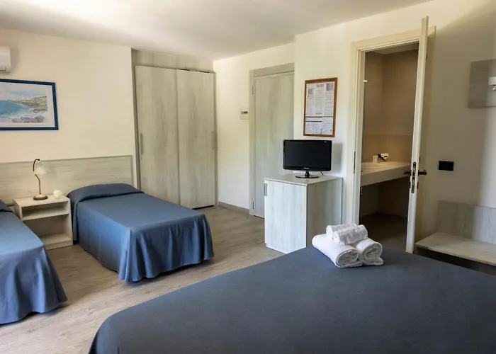 Hotel del Faro - Pugnochiuso Resort